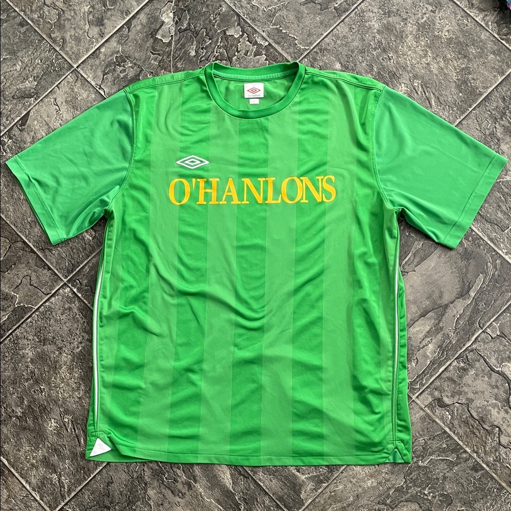 UMBRO Kelly Green O'Hanlons Sporty Athletic Soccer Football Streetwear Jersey
